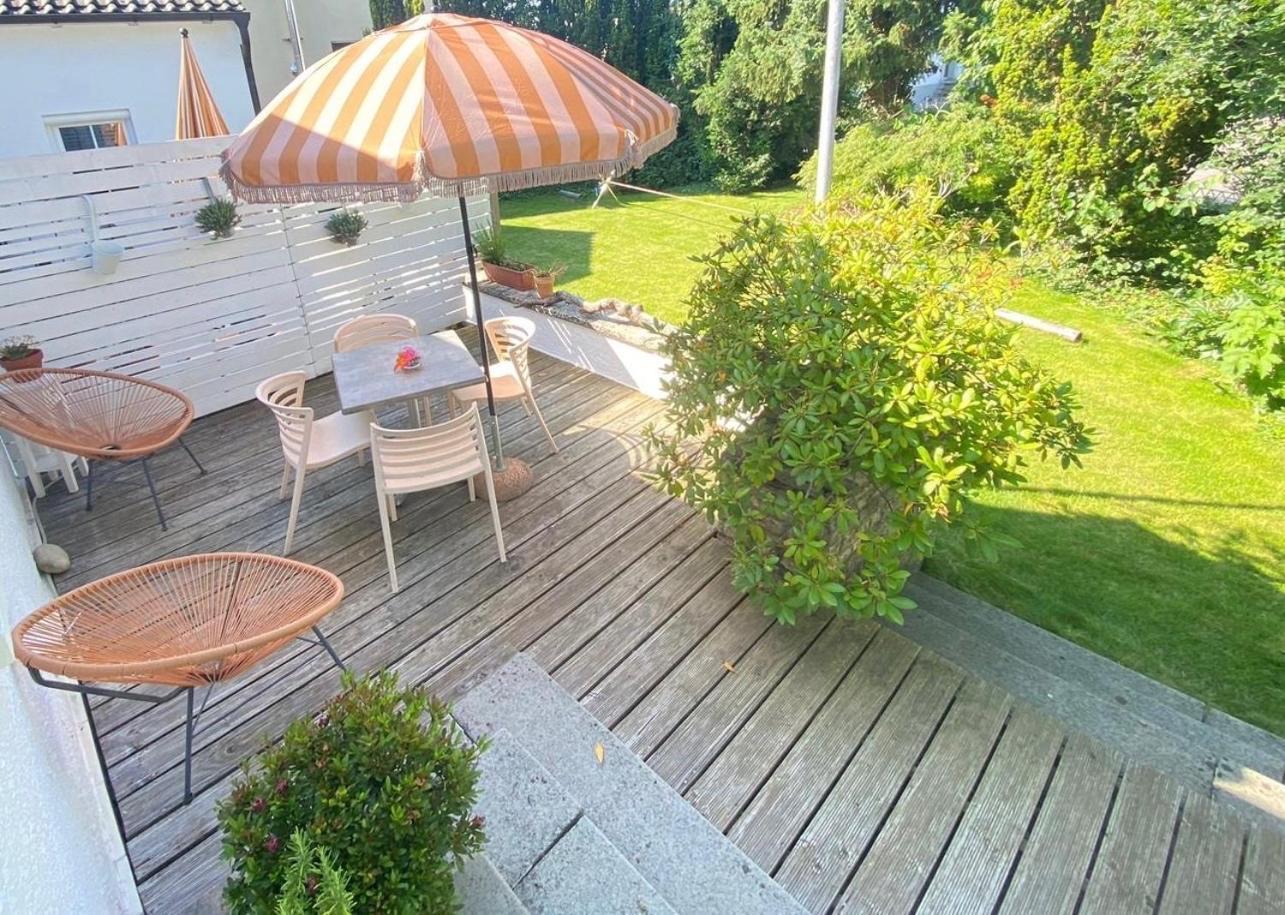 Hacienda Flats - Wunderschoene Ferienwohnungen Am Seewald Friedrichshafen Bilik gambar